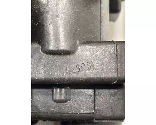 KENWORTH W900 Brake Proportioning Valve