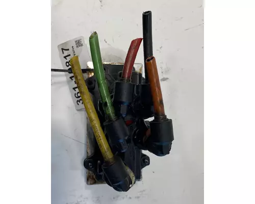 KENWORTH W900 Brake Proportioning Valve