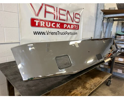 KENWORTH W900 Bumper Assembly, Front