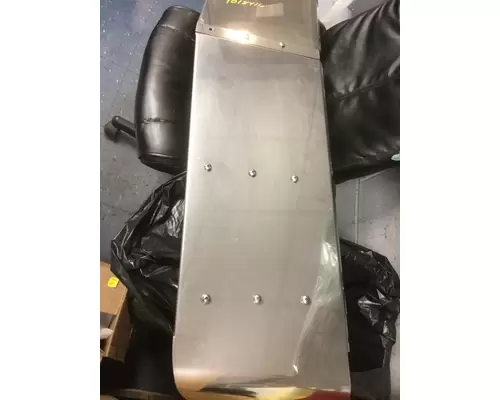 KENWORTH W900 CAB CLIP