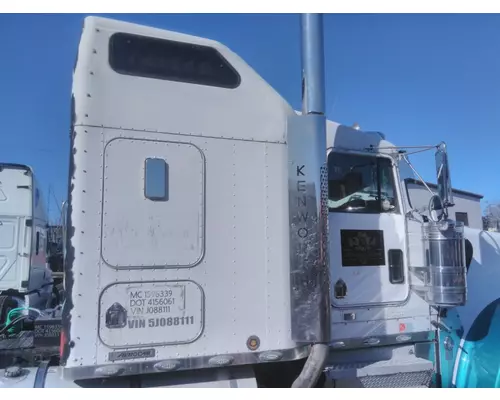 KENWORTH W900 CAB