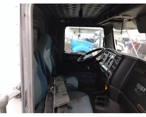 KENWORTH W900 CAB