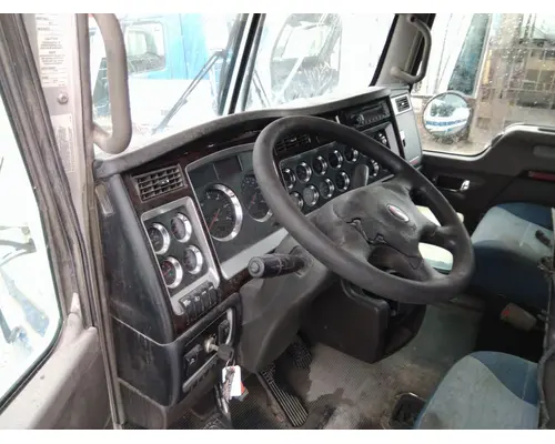 KENWORTH W900 CAB