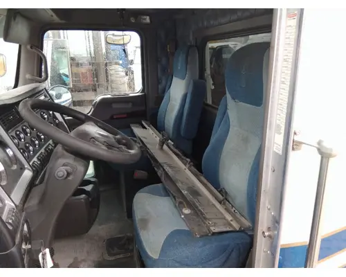 KENWORTH W900 CAB