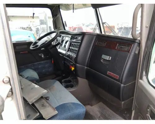 KENWORTH W900 CAB