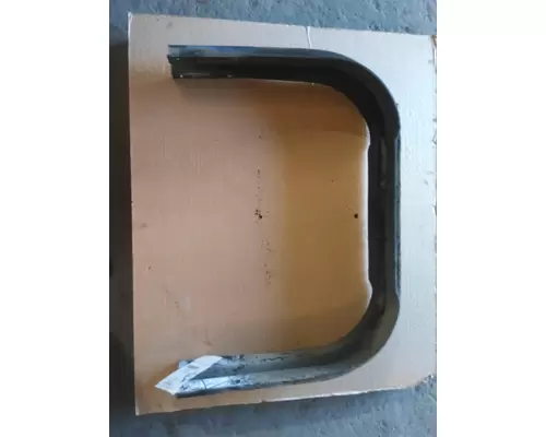 KENWORTH W900 CROSSMEMBER