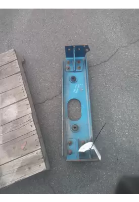KENWORTH W900 CROSSMEMBER