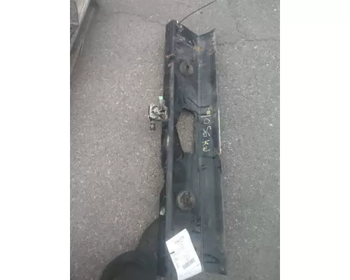 KENWORTH W900 CROSSMEMBER