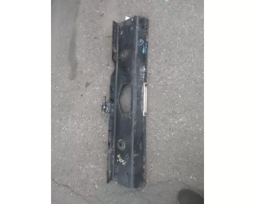 KENWORTH W900 CROSSMEMBER