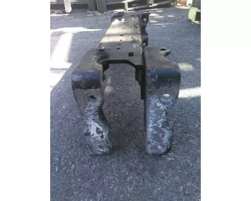 KENWORTH W900 CROSSMEMBER