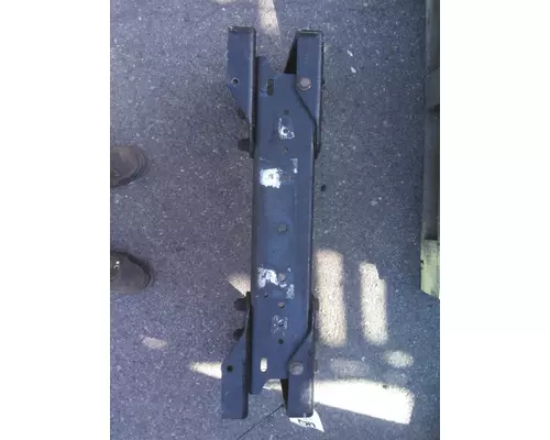 KENWORTH W900 CROSSMEMBER