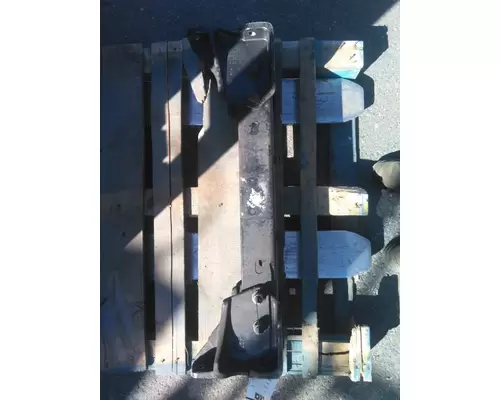 KENWORTH W900 CROSSMEMBER