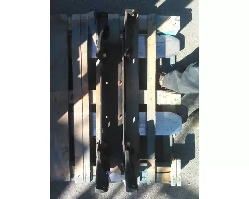 KENWORTH W900 CROSSMEMBER