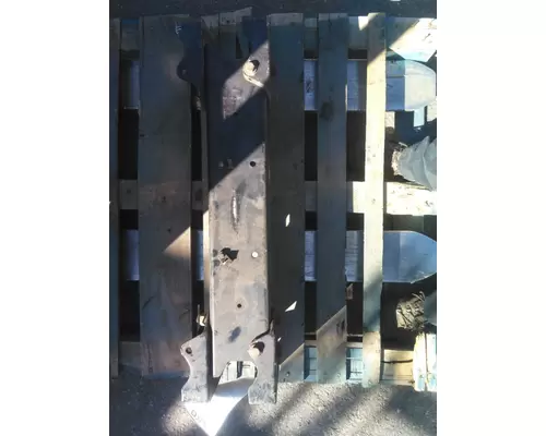 KENWORTH W900 CROSSMEMBER