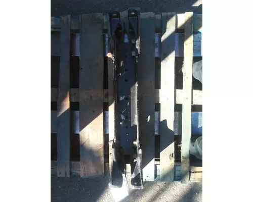 KENWORTH W900 CROSSMEMBER