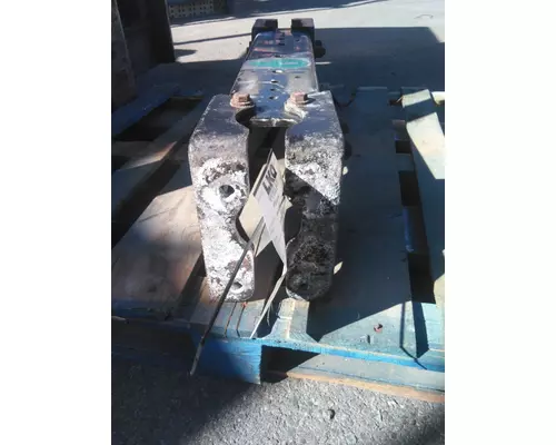 KENWORTH W900 CROSSMEMBER