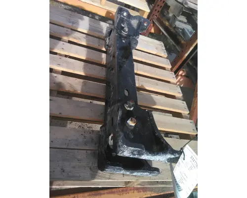 KENWORTH W900 CROSSMEMBER