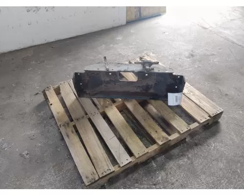 KENWORTH W900 CROSSMEMBER