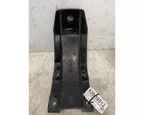 KENWORTH W900 Cab Mount OEM# K2351818 in Dorr, MI #630-10512