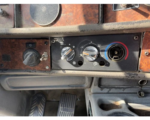 KENWORTH W900 Cab