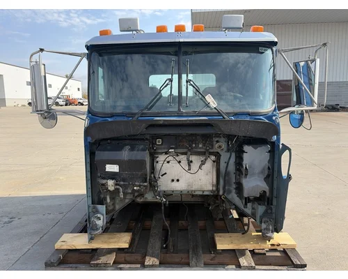 KENWORTH W900 Cab