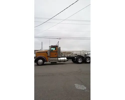 KENWORTH W900 Complete Vehicle