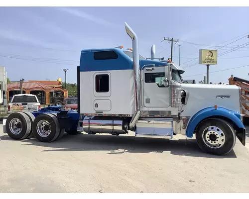 KENWORTH W900 Complete Vehicle