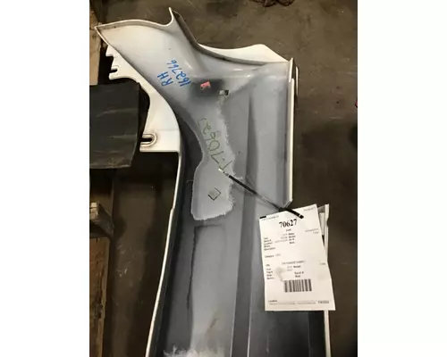 KENWORTH W900 Cowl