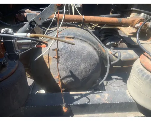 KENWORTH W900 Cutoff Assembly