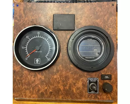 KENWORTH W900 DASH PANEL