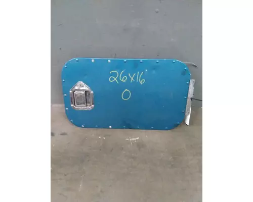 KENWORTH W900 DOOR, COMPARTMENT