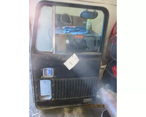 KENWORTH W900 DOOR ASSEMBLY, FRONT