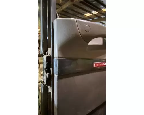 KENWORTH W900 DOOR ASSEMBLY, FRONT