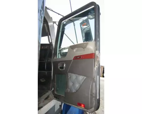 KENWORTH W900 DOOR ASSEMBLY, FRONT