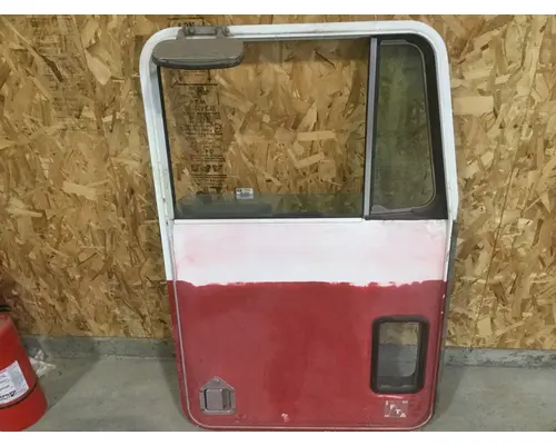 KENWORTH W900 DOOR-FRONT