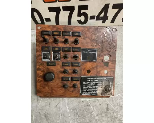 KENWORTH W900 Dash Panel