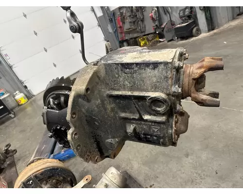 KENWORTH W900 Differential Assembly (Front, Rear)