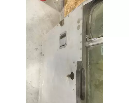 KENWORTH W900 Door Assembly, Front