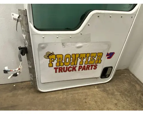 KENWORTH W900 Door Assembly, Front