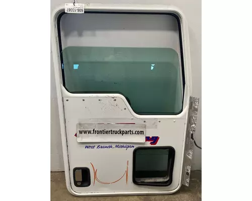KENWORTH W900 Door Assembly, Front