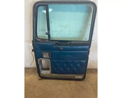 KENWORTH W900 Door Assembly, Front