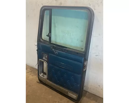 KENWORTH W900 Door Assembly, Front