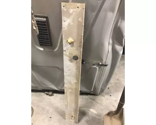 KENWORTH W900 Door Assembly, Front