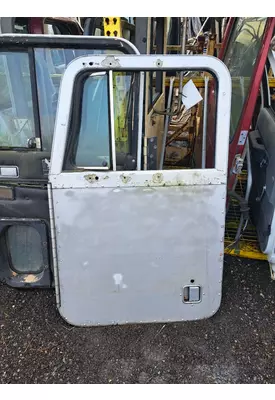 KENWORTH W900 Door Assembly, Front