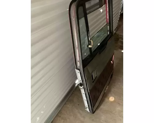 KENWORTH W900 Door Assembly, Front