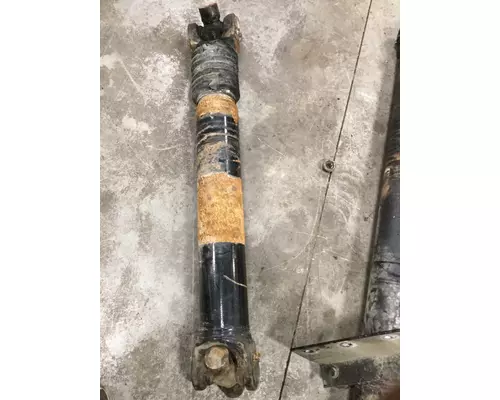 KENWORTH W900 Drive Shaft, Front