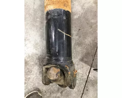 KENWORTH W900 Drive Shaft, Front