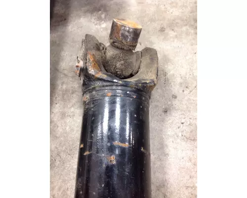 KENWORTH W900 Drive Shaft, Rear