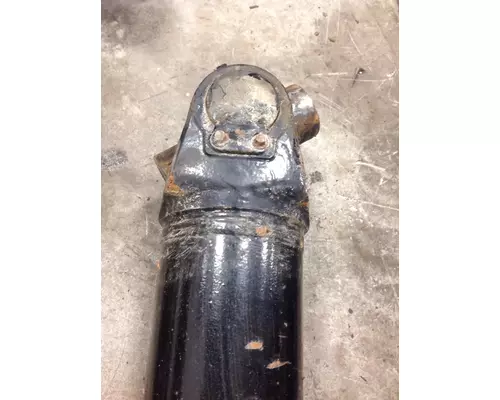 KENWORTH W900 Drive Shaft, Rear