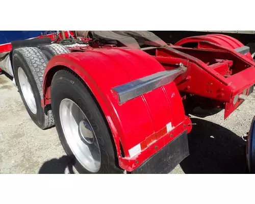 KENWORTH W900 FENDER, QUARTERHALF REAR